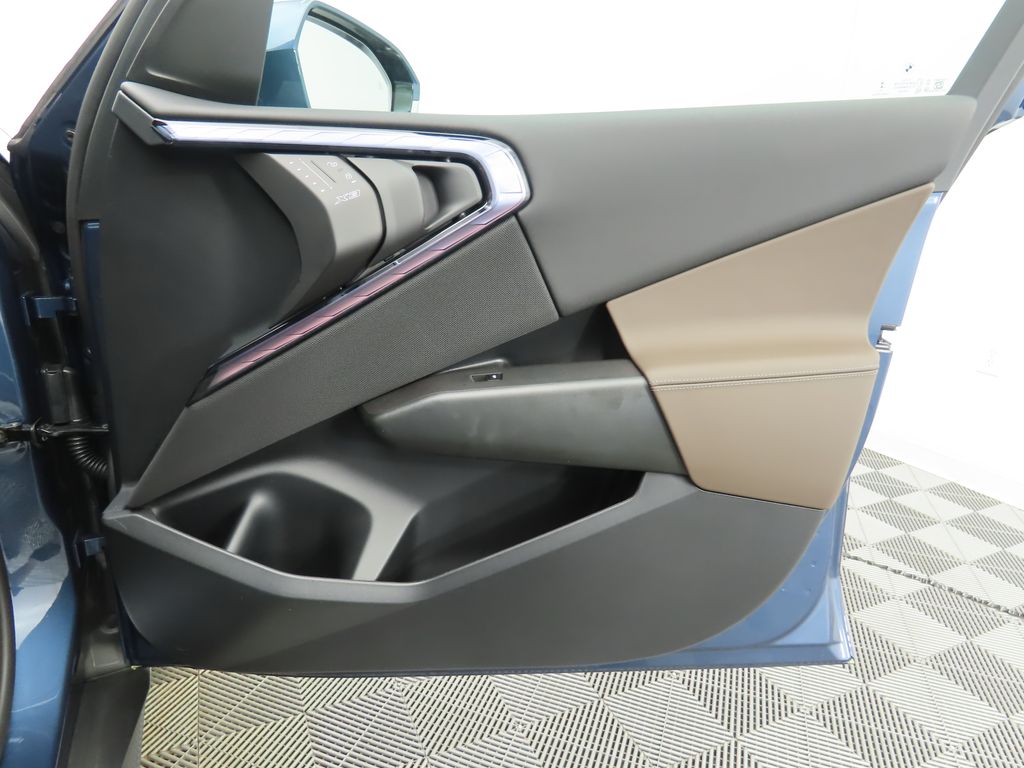 Thumbnail: 2025 BMW X3 - 27