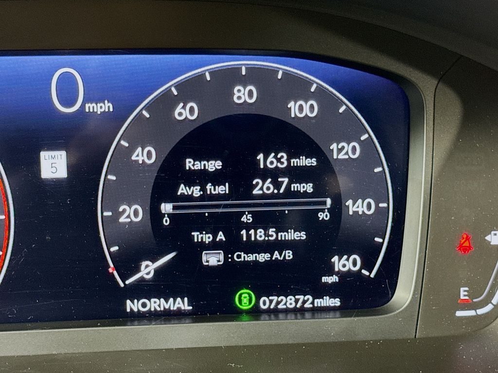 2023 Honda Civic Hatchback Sport Touring - Photo 22