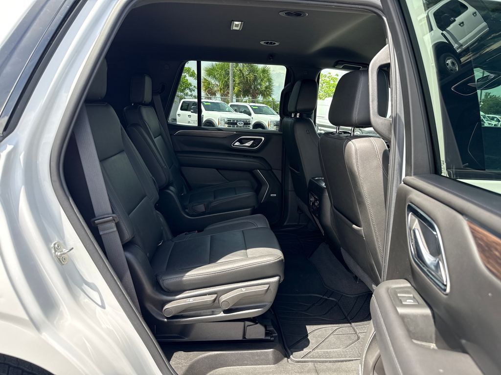 Used 2021 White Chevrolet LT image 21