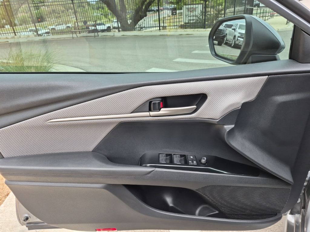 Used Car 2025 Toyota Camry  Se For Sale Under $30,000 In Austin, Texas