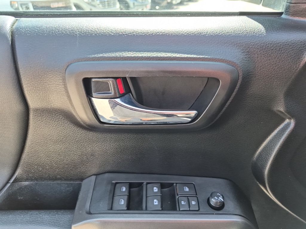 Used Car 2021 Toyota Tacoma  Trd Off-road For Sale Under $35,000 In Austin, Texas