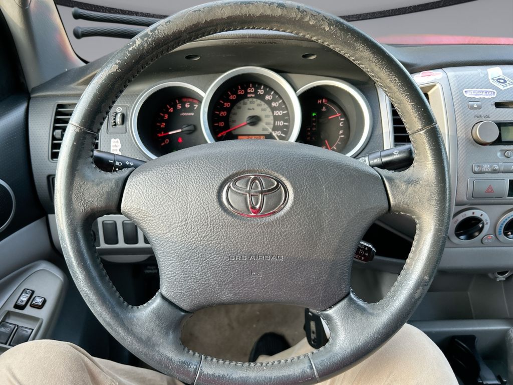 Thumbnail: 2007 Toyota Tacoma - 14