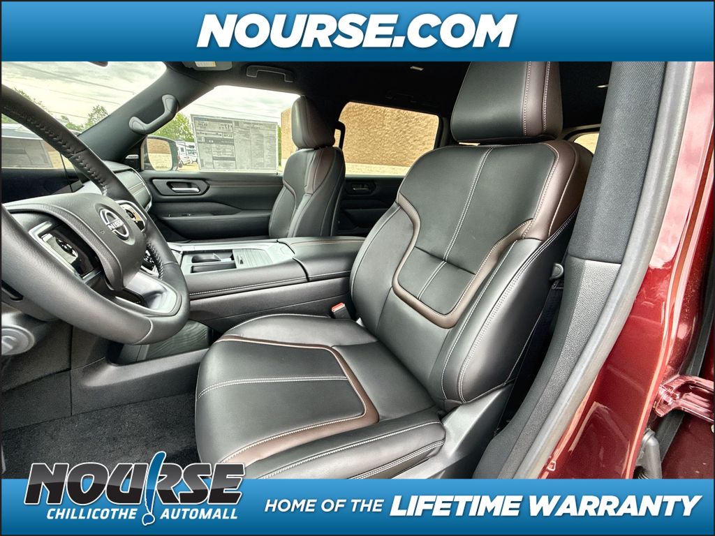 2025 Nissan Armada SL photo