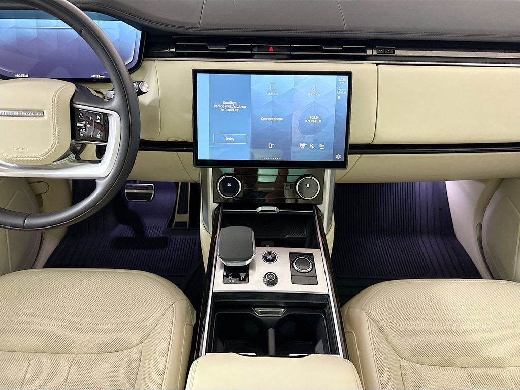 Thumbnail: 2023 Land Rover Range Rover - 14