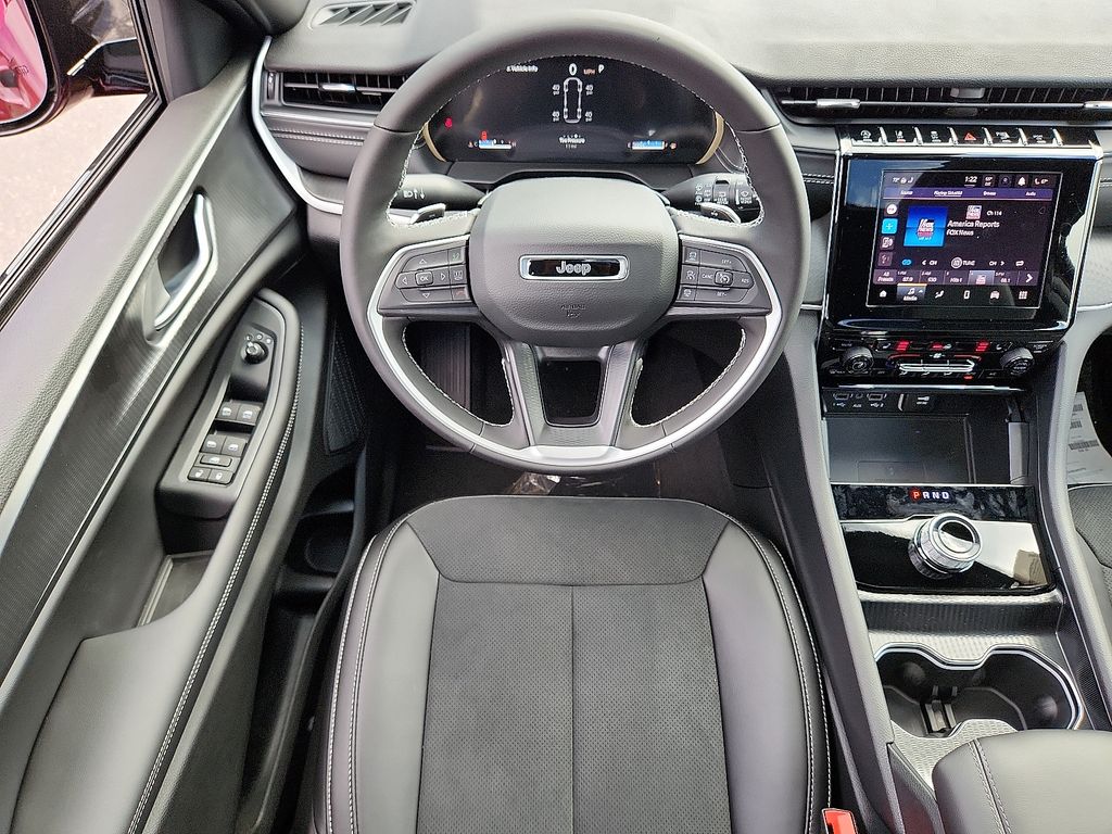 New 2025 Jeep Grand Cherokee L SUV
