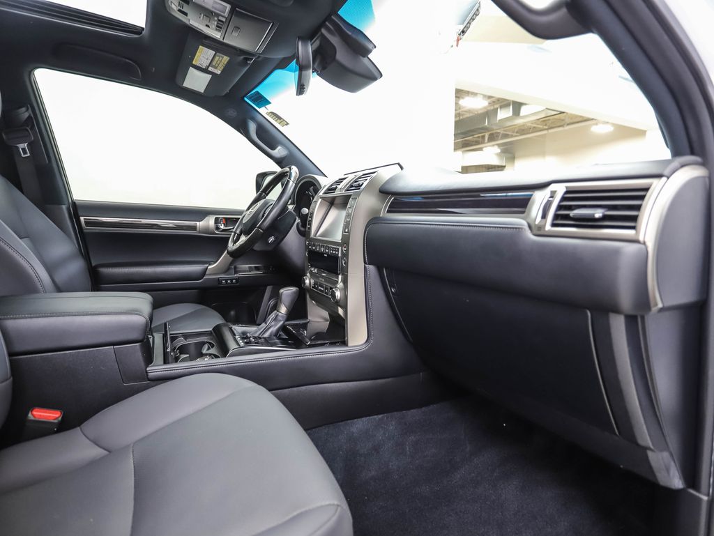 2021 Lexus GX 460 27
