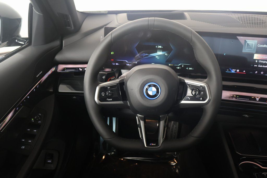 2025 BMW i5 xDrive40 3