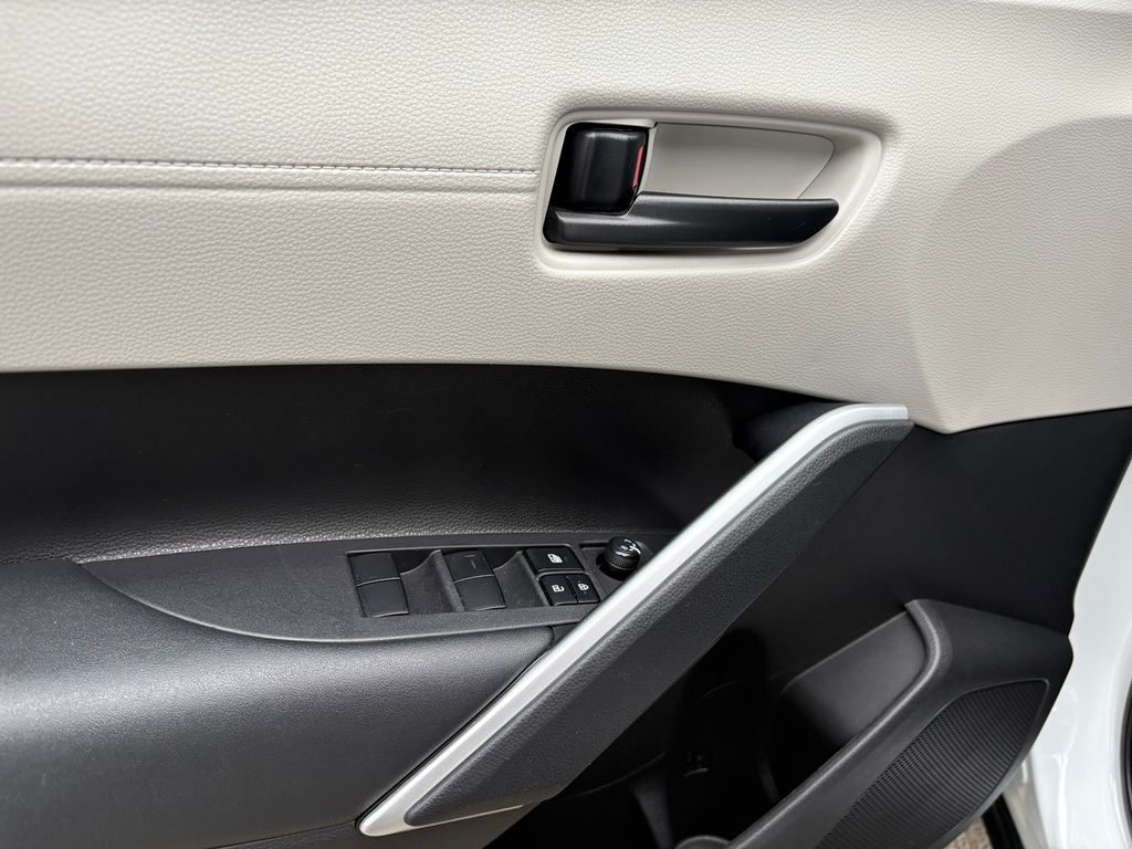 2023 Toyota Corolla Cross L