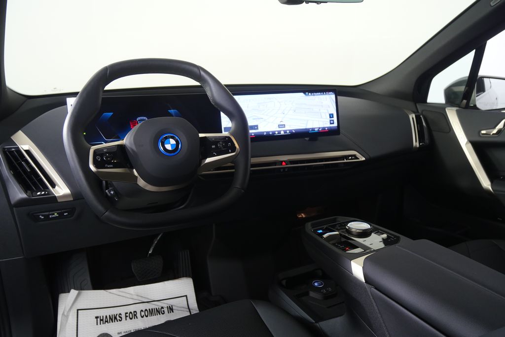 Thumbnail: 2025 BMW iX - 20