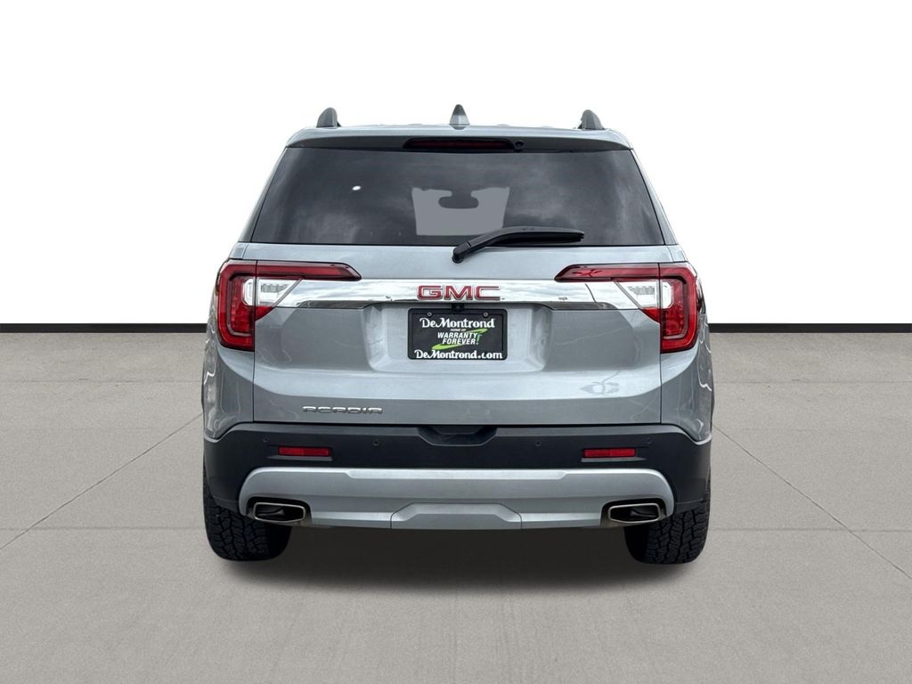 2023 GMC Acadia SLT Silver at AutoSavvy Houston Southwest