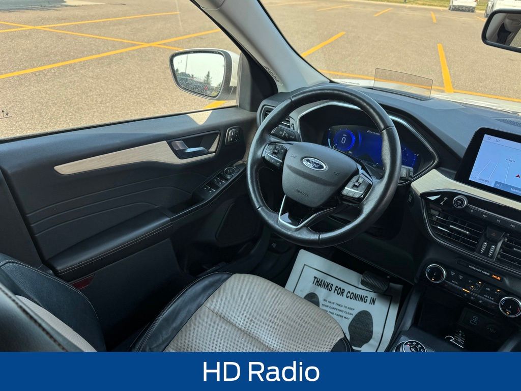 2022 Ford Escape Titanium