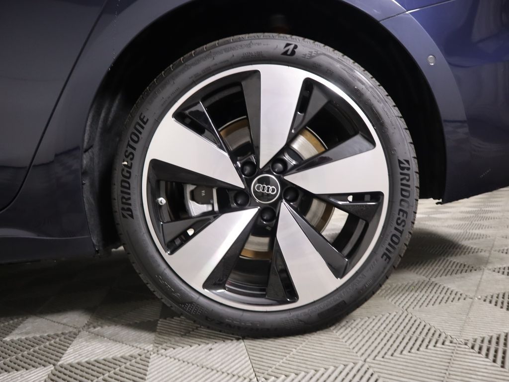 Thumbnail: 2025 Audi A5 - 32