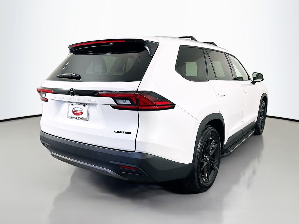 Thumbnail: 2026 Toyota Grand Highlander - 5