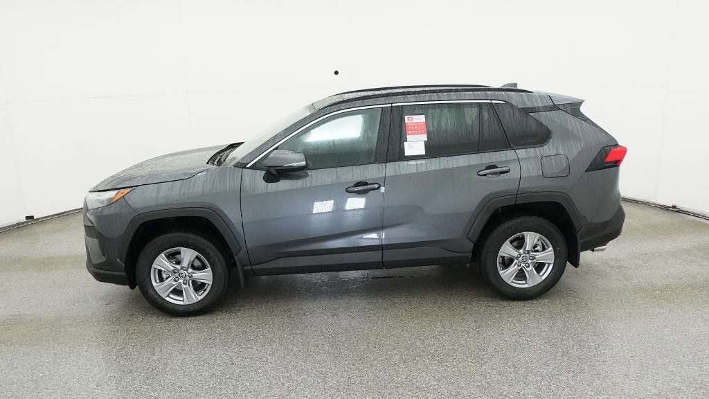 Thumbnail: 2025 Toyota RAV4 - 21