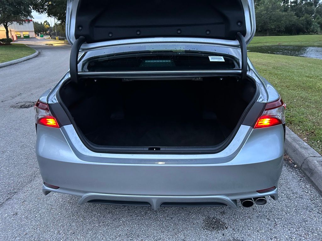 Thumbnail: 2024 Toyota Camry - 10