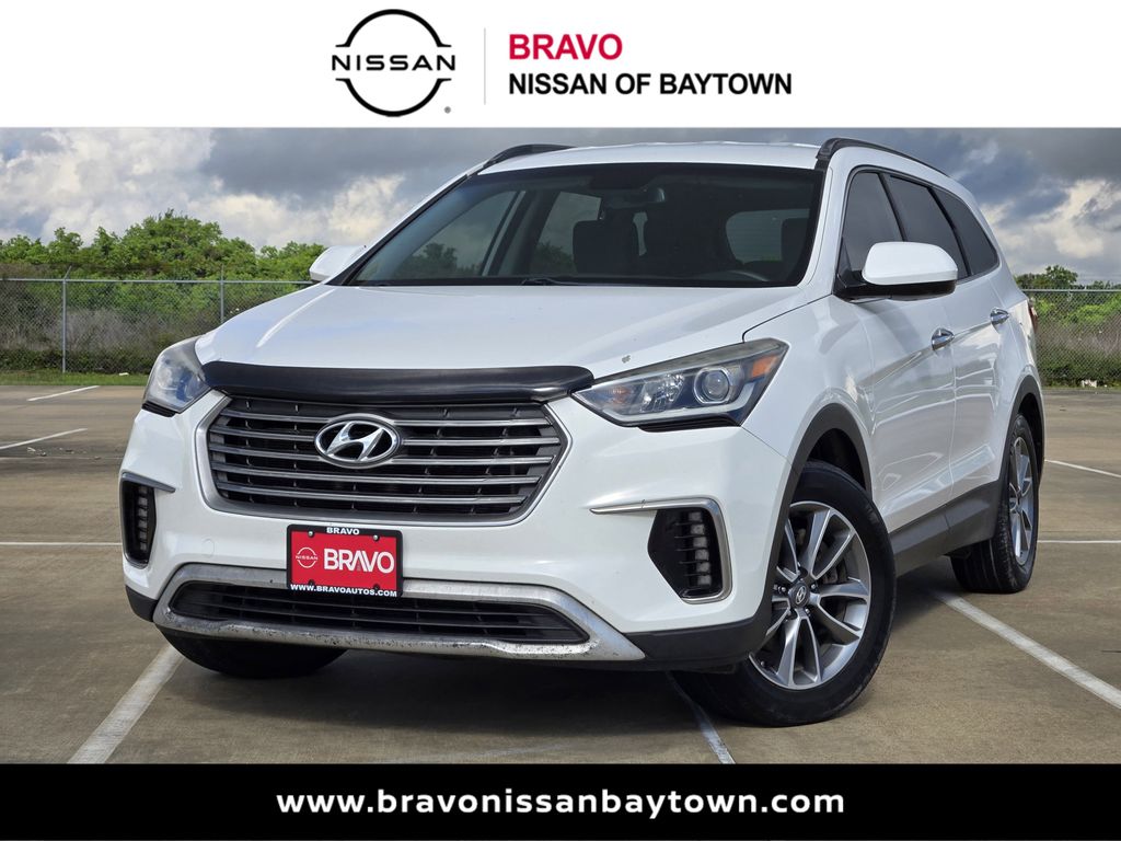 2017 Hyundai Santa Fe SE