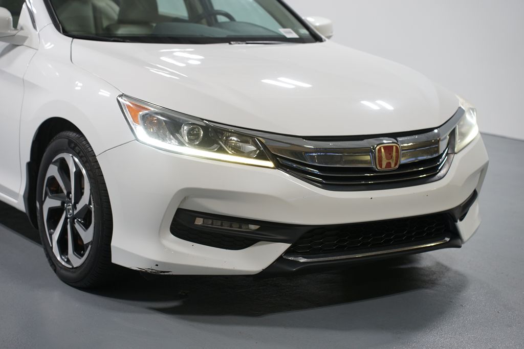 Thumbnail: 2016 Honda Accord - 4