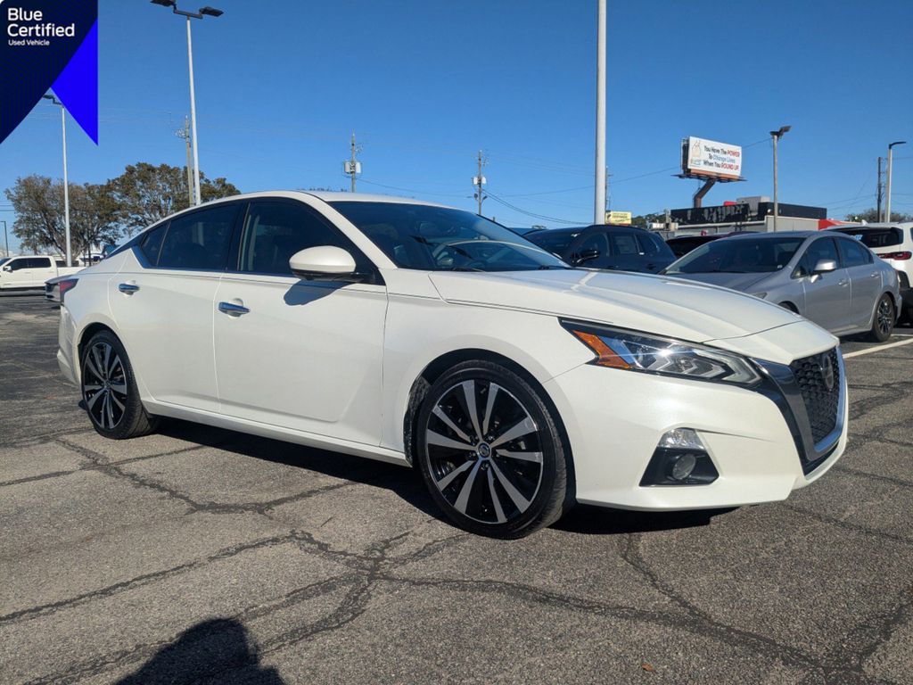 2019 Nissan Altima 2.5 Platinum FWD