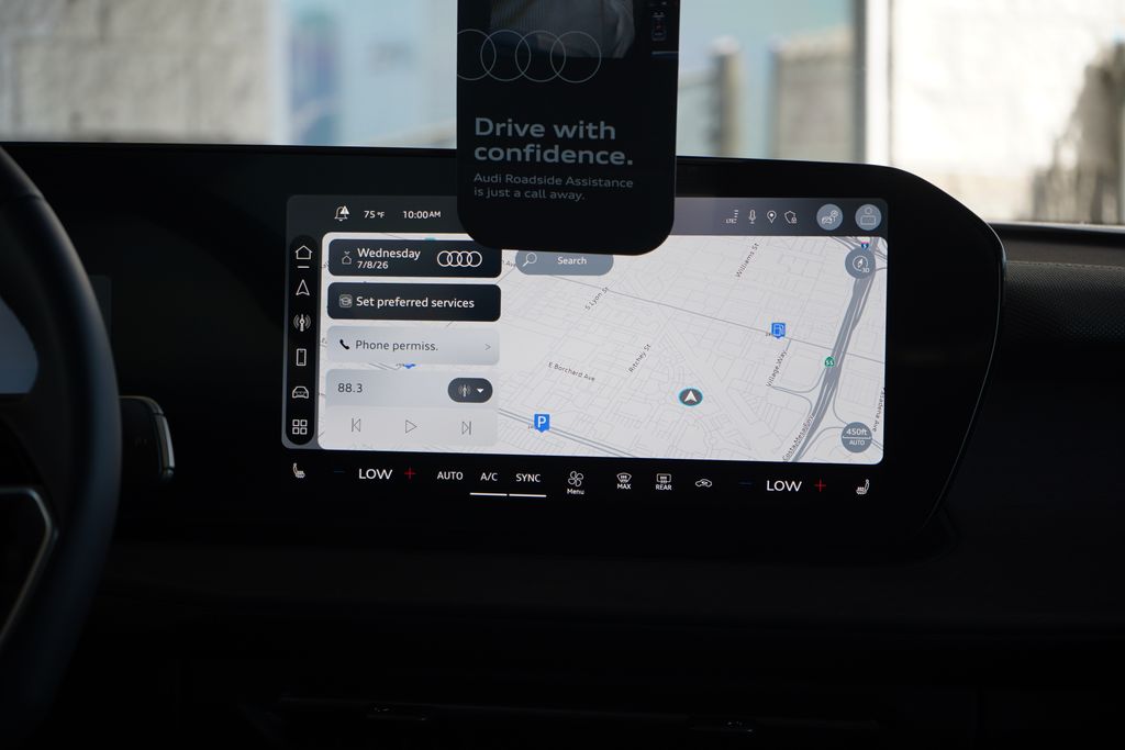 Thumbnail: 2026 Audi Q3 - 10