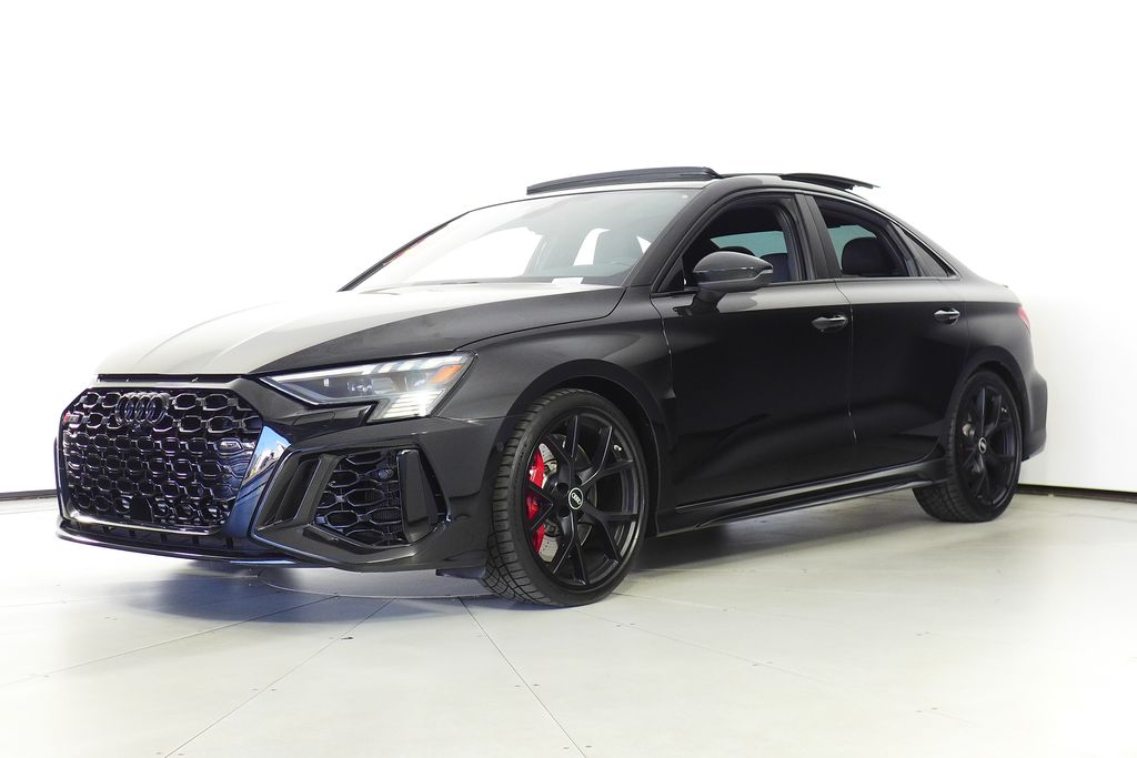 Thumbnail: 2022 Audi RS 3 - 2