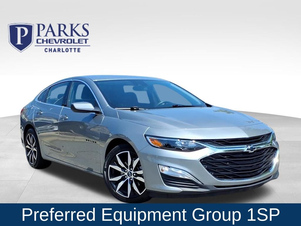 Sterling Gray Metallic 2023 Chevrolet Malibu Sedan Front-Wheel Drive Continuously Variable Transmission