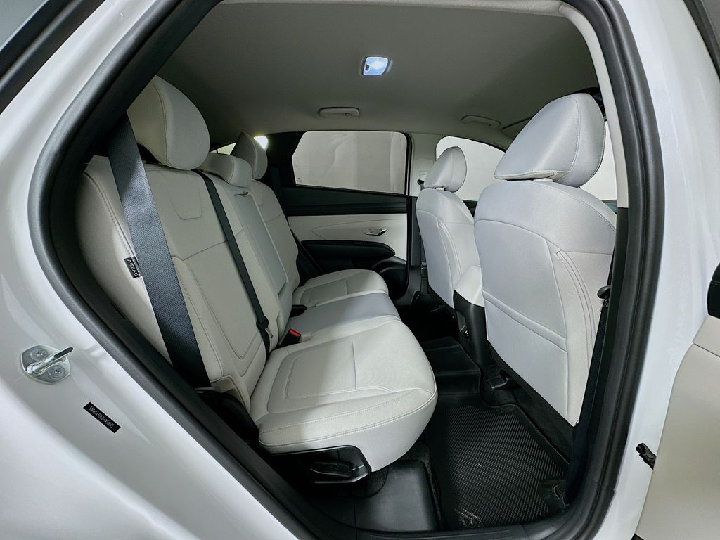2025 Hyundai Tucson SE 25
