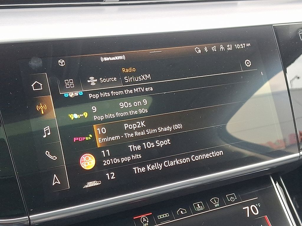 Thumbnail: 2022 Audi S8 - 19