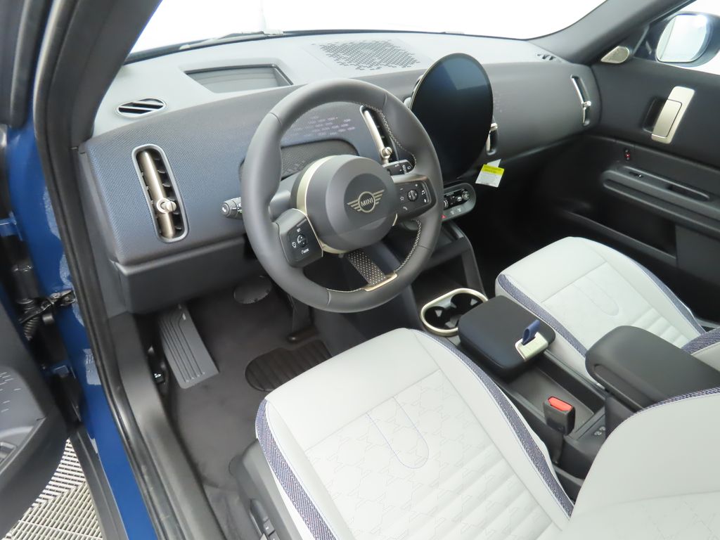 Thumbnail: 2026 MINI Cooper Countryman - 10