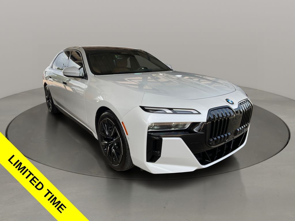 Mineral White Metallic 2023 BMW 7 Series Sedan Rear-Wheel Drive 8-Speed Automatic