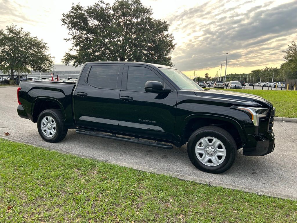 2023 Toyota Tundra SR 7