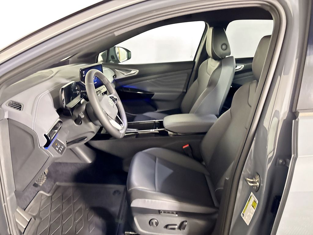2023 Volkswagen ID.4 Pro S Plus