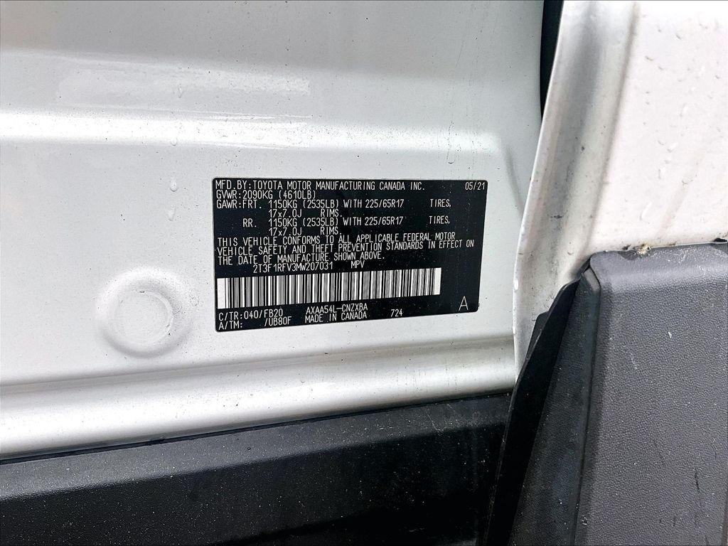 2021 Toyota RAV4 — photo 9