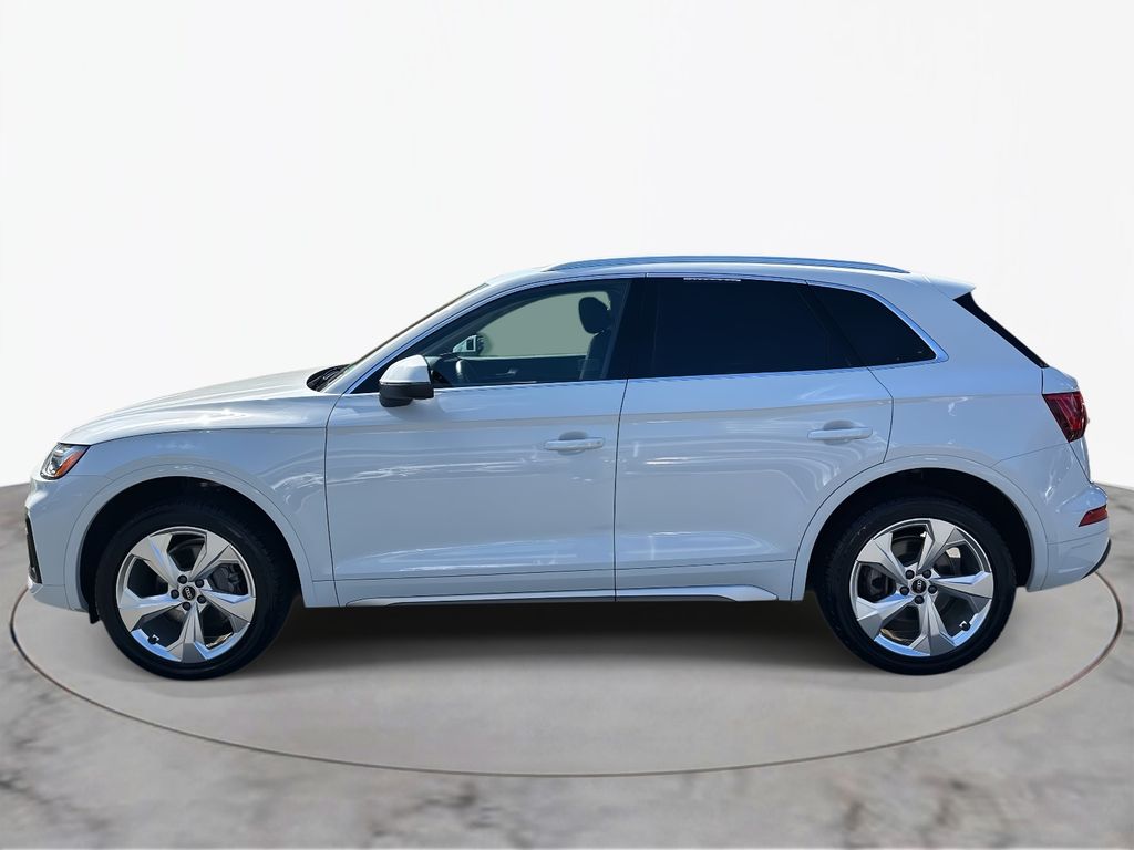Thumbnail: 2021 Audi Q5 - 12