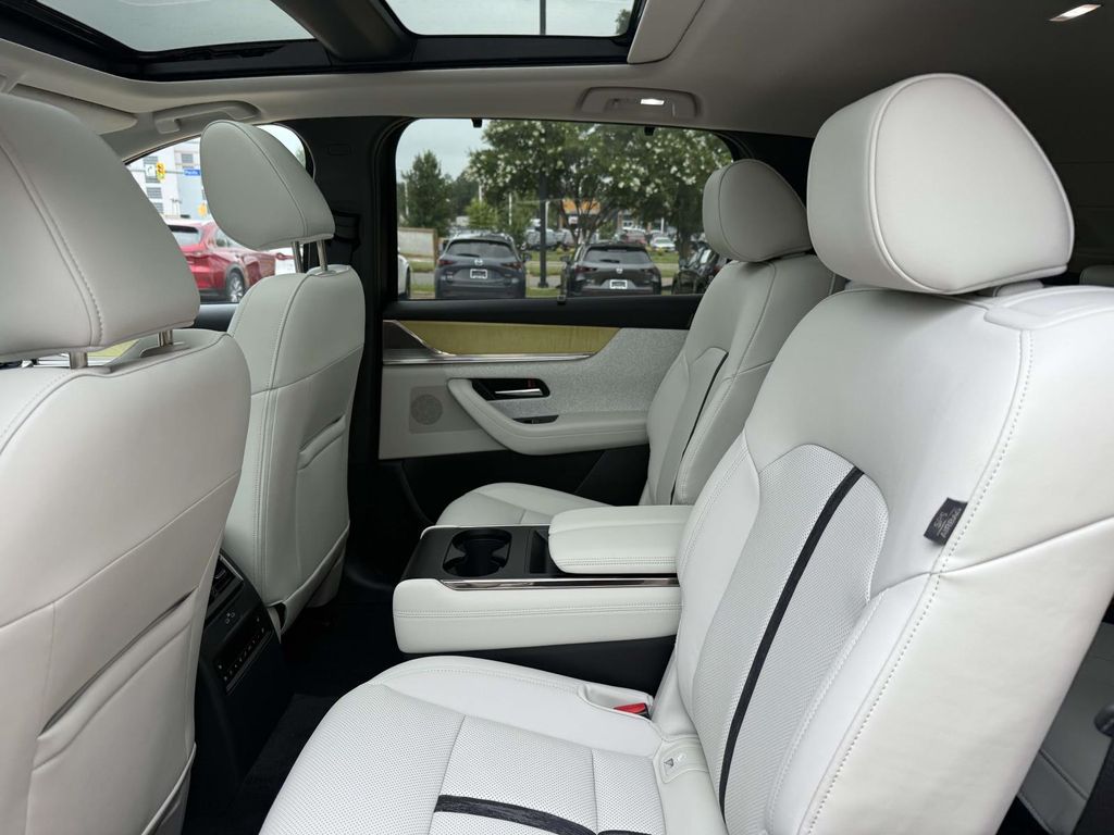 2026 Mazda CX-90 Premium Plus Package - Photo 18