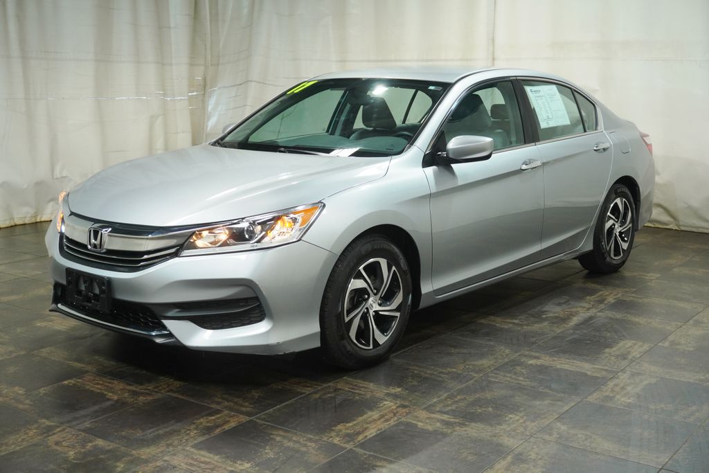 Used 2017 Honda Accord LX with VIN 1HGCR2F31HA243274 for sale in Boardman, OH