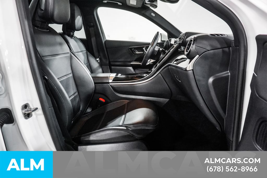 Used 2025 White Mercedes-Benz GLC 300 image 10