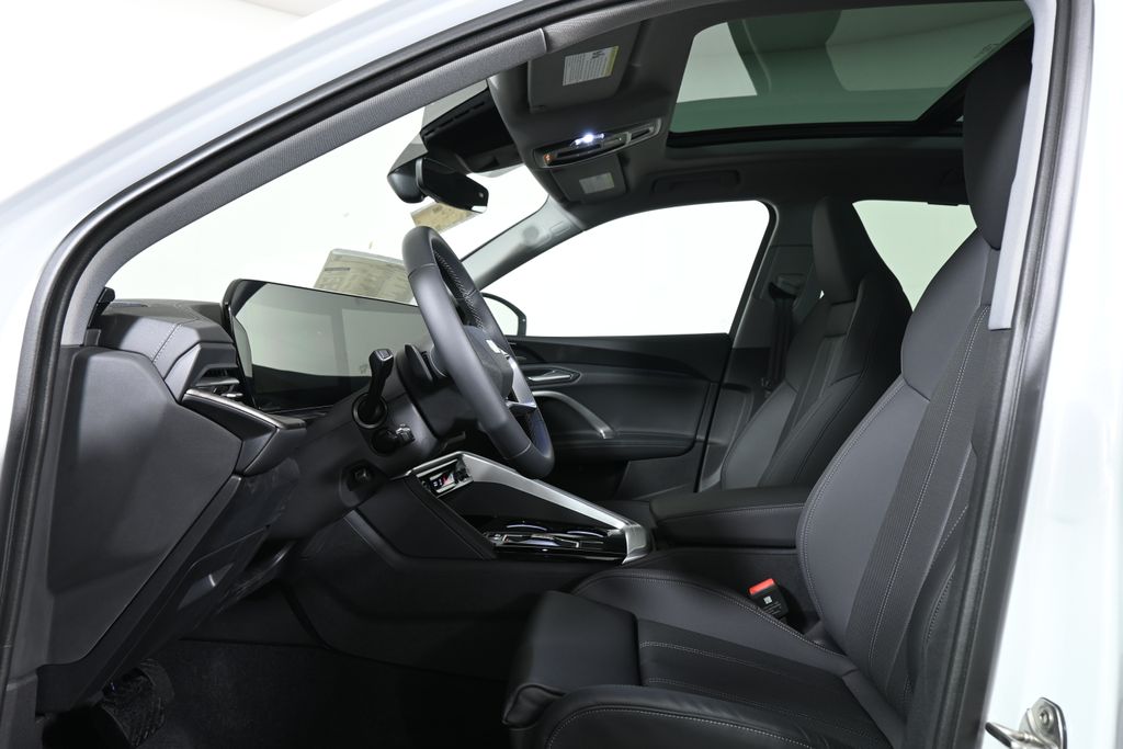 Thumbnail: 2025 Audi Q5 - 3