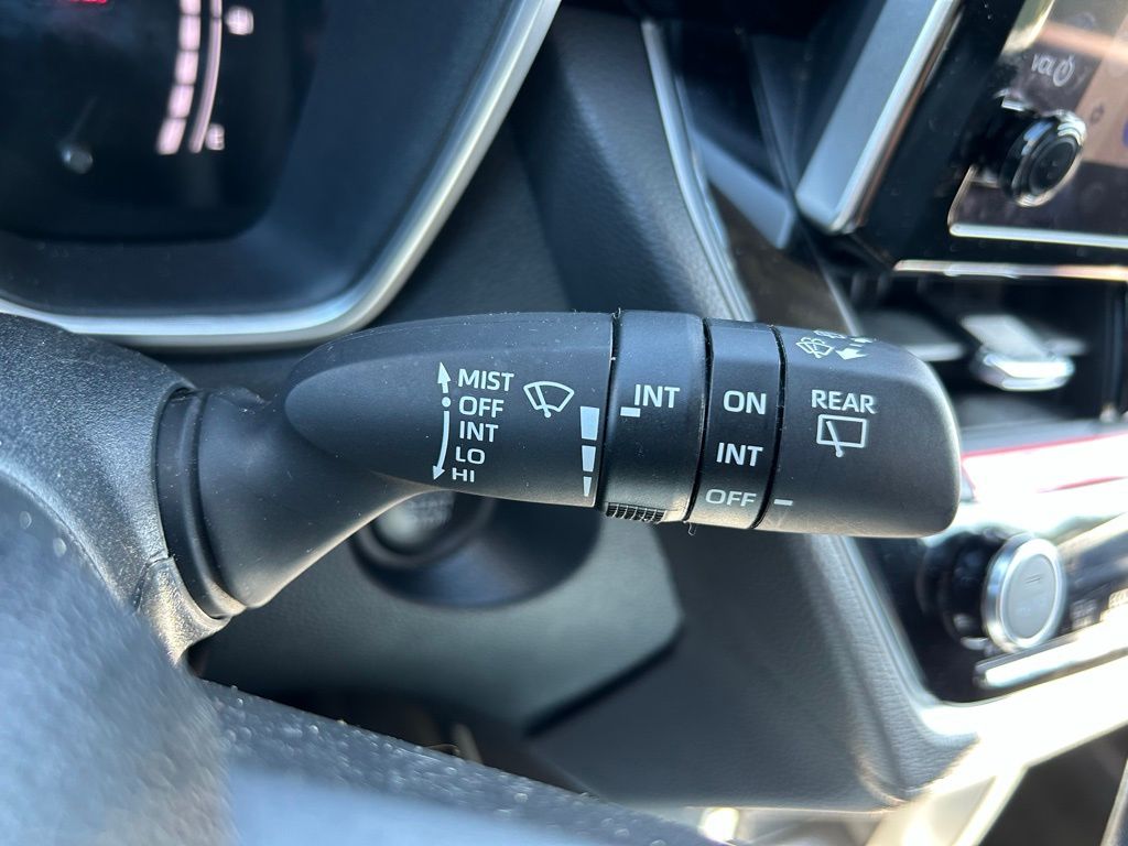 Thumbnail: 2024 Toyota Corolla Cross - 21