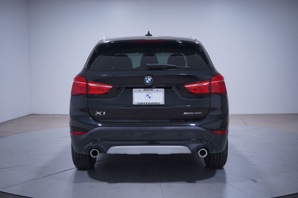 2021 BMW X1 sDrive28i 5