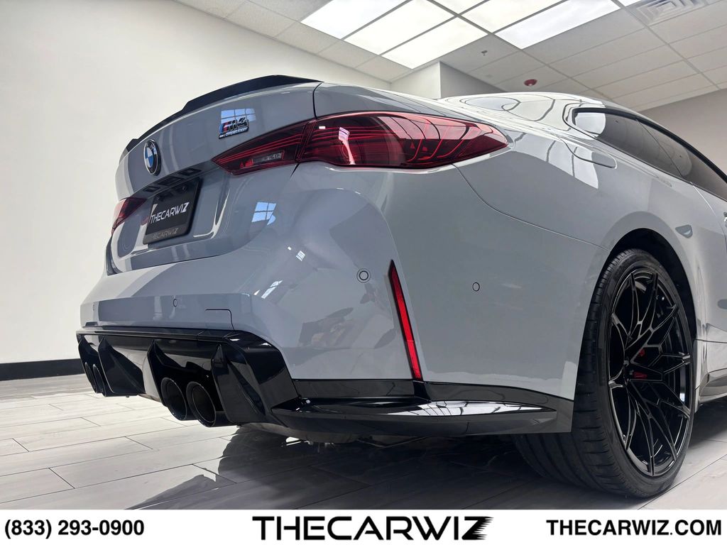 2025 BMW M4