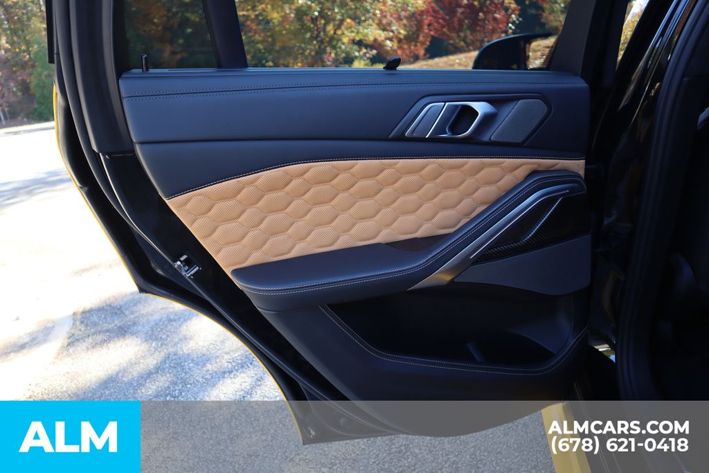 Used 2022 Black BMW Base image 21