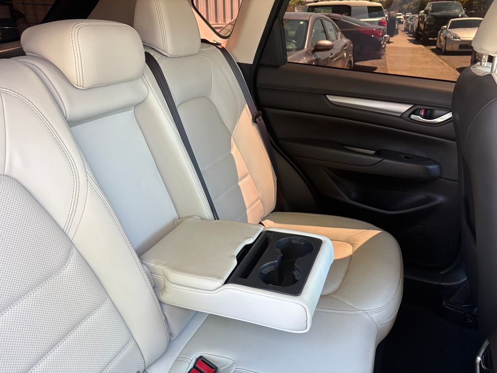 2023 Mazda CX-5 2.5 S Preferred Package