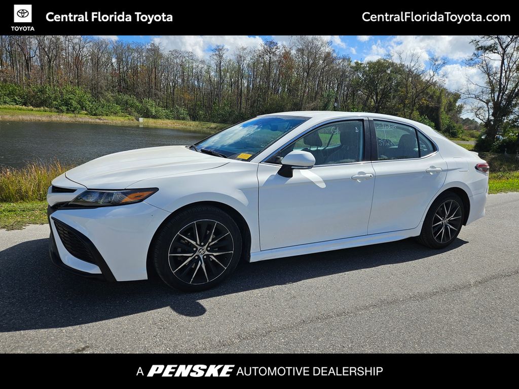 2023 Toyota Camry SE -
                Orlando, FL