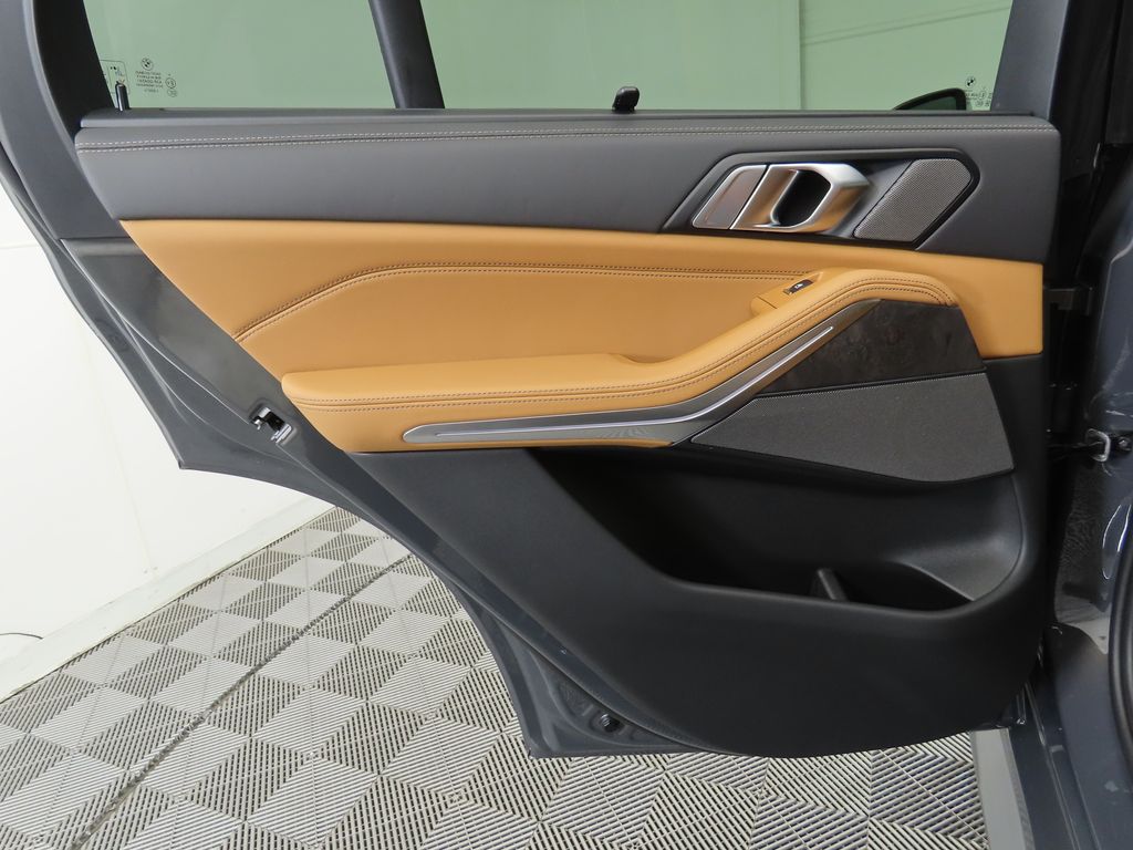 Thumbnail: 2026 BMW X5 - 27