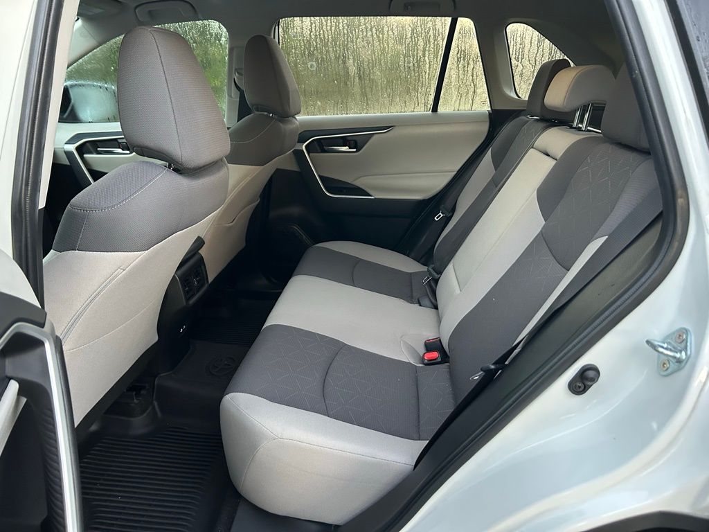 Thumbnail: 2024 Toyota RAV4 - 13