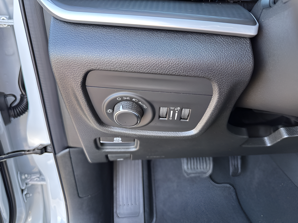 New Car 2025 Jeep Grand Cherokee L  For Sale Under $50,000 In Austin, Texas