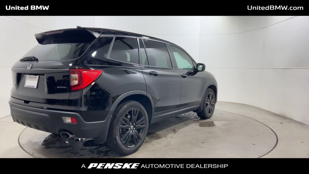Thumbnail: 2020 Honda Passport - 8