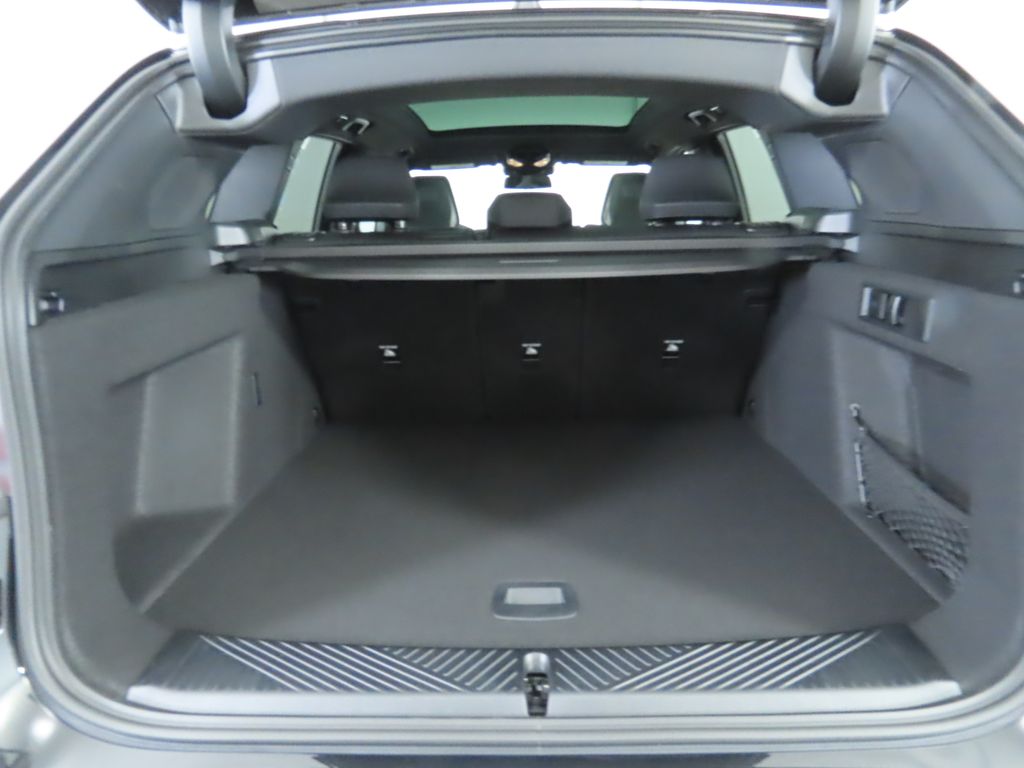 Thumbnail: 2025 BMW X3 - 29