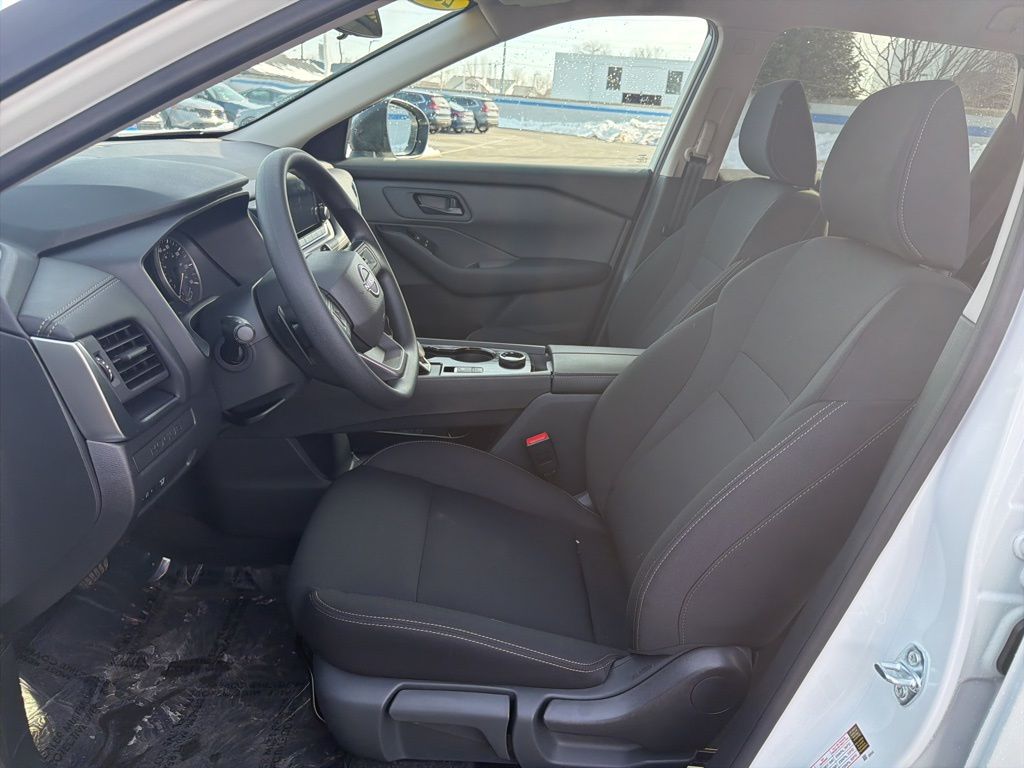 Thumbnail: 2026 Nissan Rogue - 17