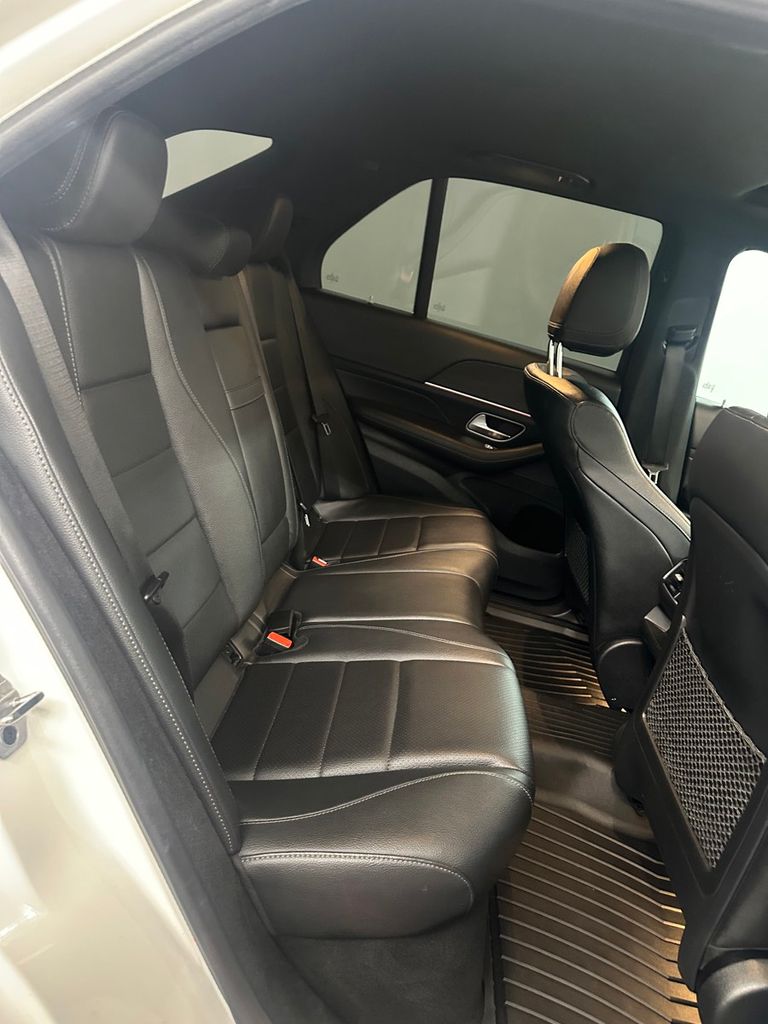 used 2022 Mercedes-Benz GLE car, priced at $34,985